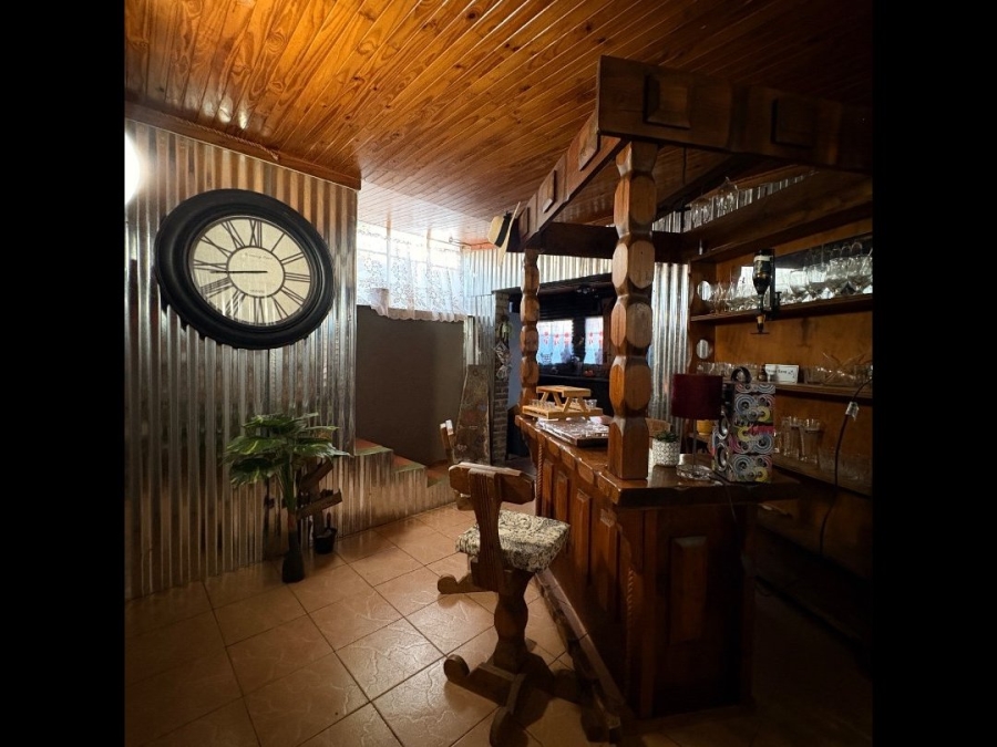 3 Bedroom Property for Sale in Elandia North West